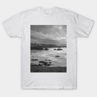 Pacific Excitement - Black and White T-Shirt